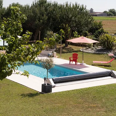 D'hote Maeva ベッド・アンド・ブレックファスト 3*